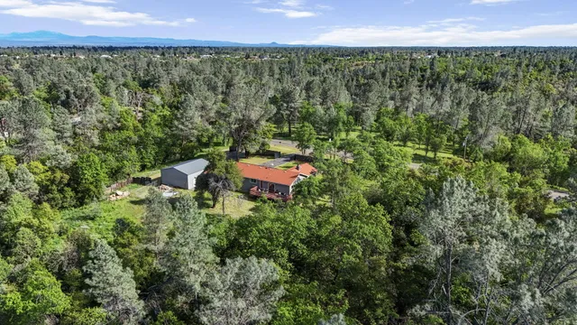 $500,000 | 17622 China Gulch Drive, Anderson, CA 96007