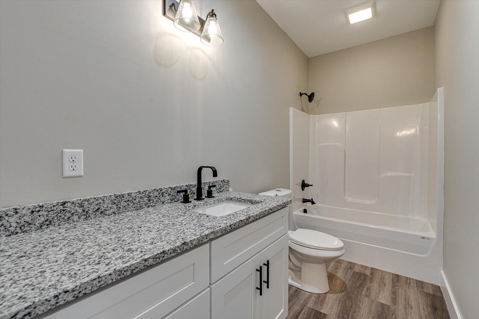 4470 Keith Street Northwest, Unit 503 Cleveland, TN 37312 - Photo 8 of 23 26-4470 Keith St NW #503-8