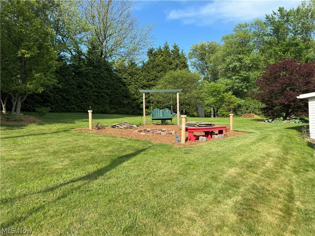 123 E Road Toronto, OH 43964 - Photo 32 of 34 View of yard