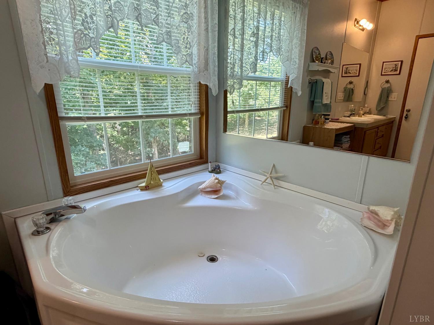 567 Columbus Road Concord, VA 24538 - Photo 11 of 21 Gallery Image 11