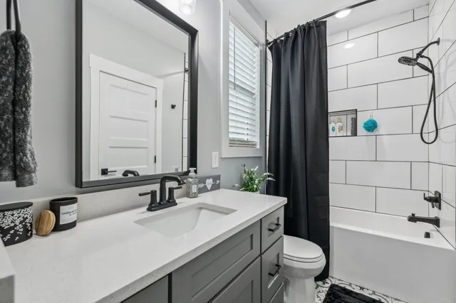 $2,599,000 | 8385 Lascassas Pike, Lascassas, TN 37085