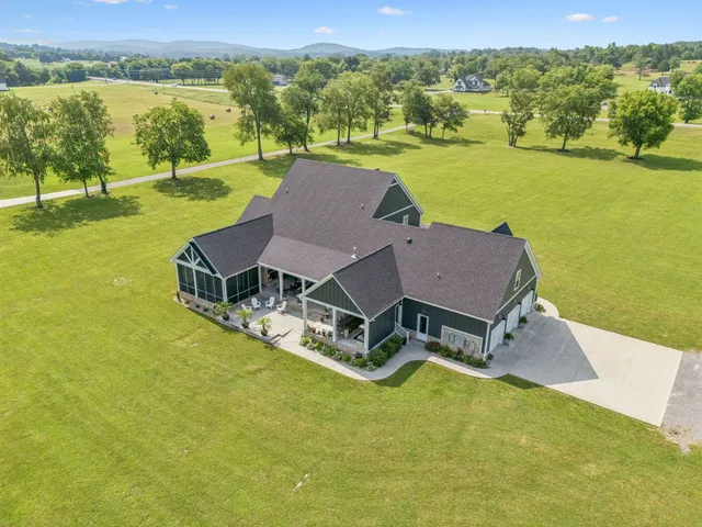 $2,599,000 | 8385 Lascassas Pike, Lascassas, TN 37085
