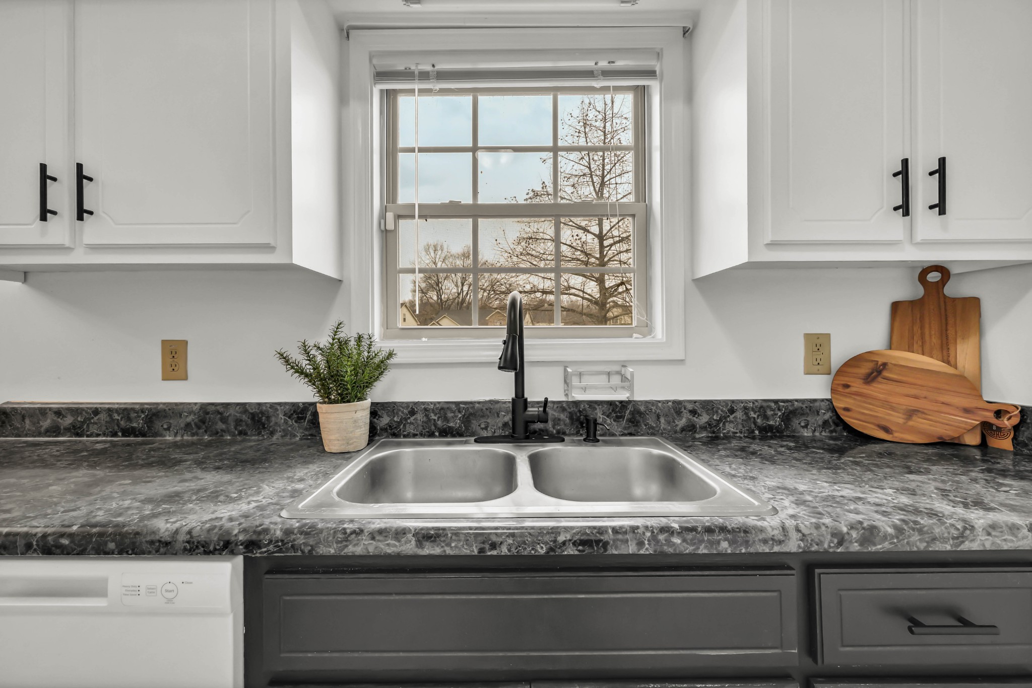 3260 Veranda Circle Clarksville, TN 37042 - Photo 14 of 30