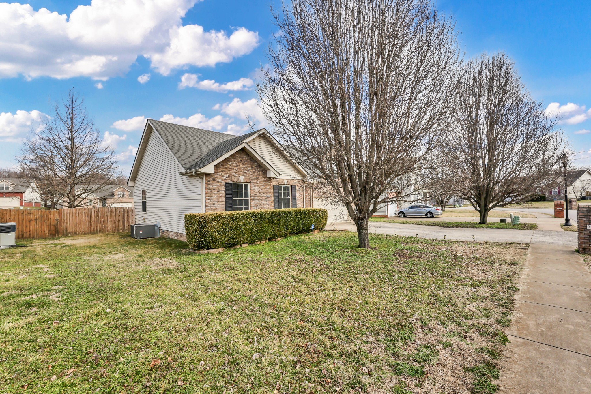 3260 Veranda Circle Clarksville, TN 37042 - Photo 2 of 30