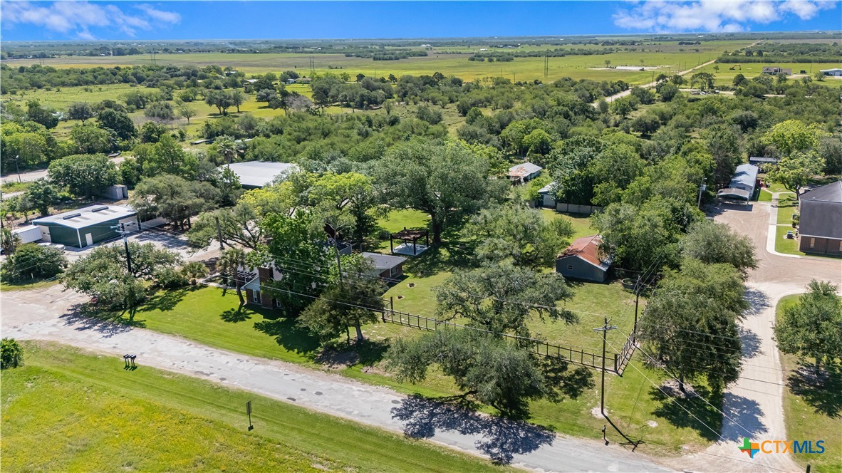 20 Hambleton Road Victoria, TX 77905 - Photo 42 of 48 a view of a yard with an outdoor seating