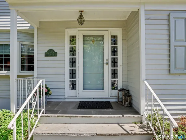 $1,769,000 | 2435 Boston Post Road, Darien, CT 06820