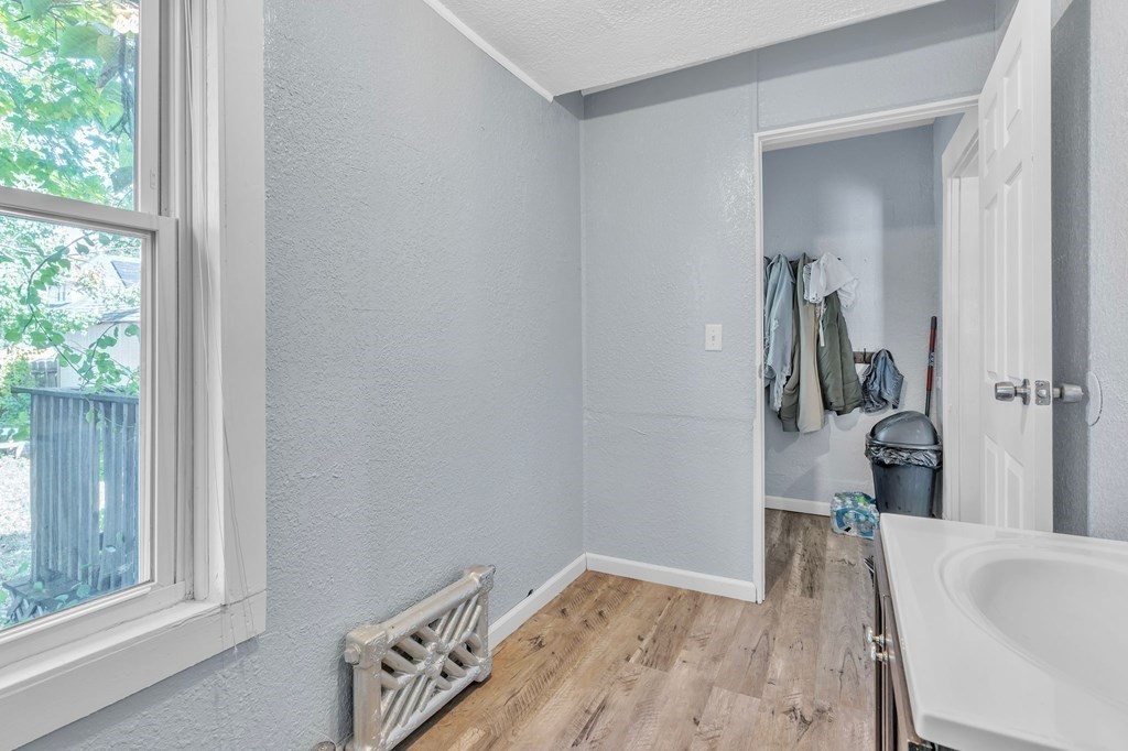 63 Freeman Terrace Springfield, MA 01104 - Photo 23 of 41 a view of small space