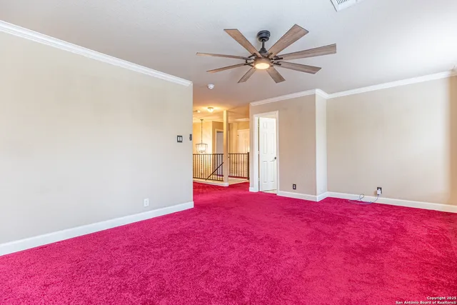 a view of empty room with window