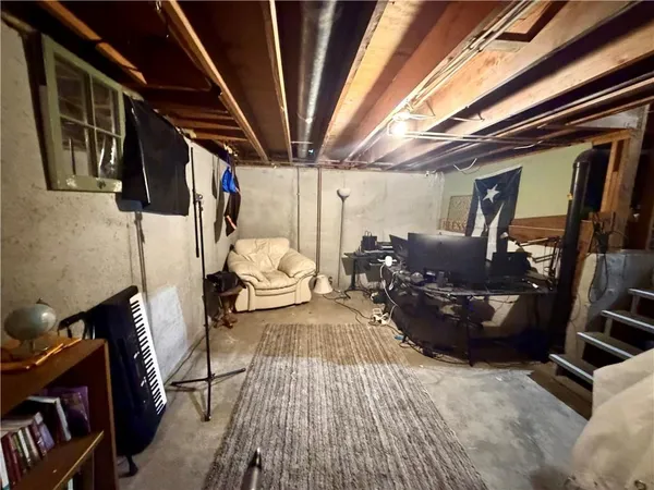 $525,000 | 1110 Southeast 8th Street, Lee's Summit, MO 64063