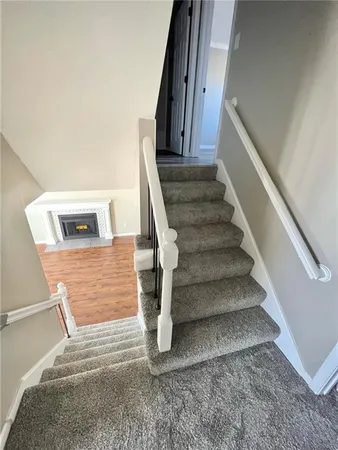 $525,000 | 1110 Southeast 8th Street, Lee's Summit, MO 64063