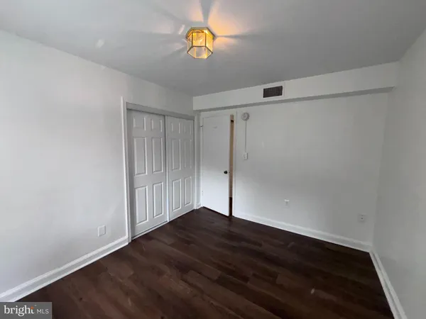 $2,100 | 3815 Davis Place Northwest, Unit 1, Washington, DC 20007