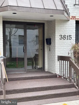 $2,100 | 3815 Davis Place Northwest, Unit 1, Washington, DC 20007