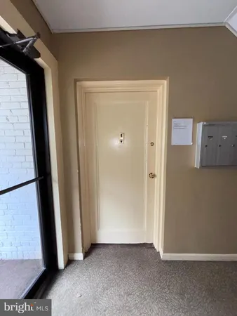 $2,100 | 3815 Davis Place Northwest, Unit 1, Washington, DC 20007