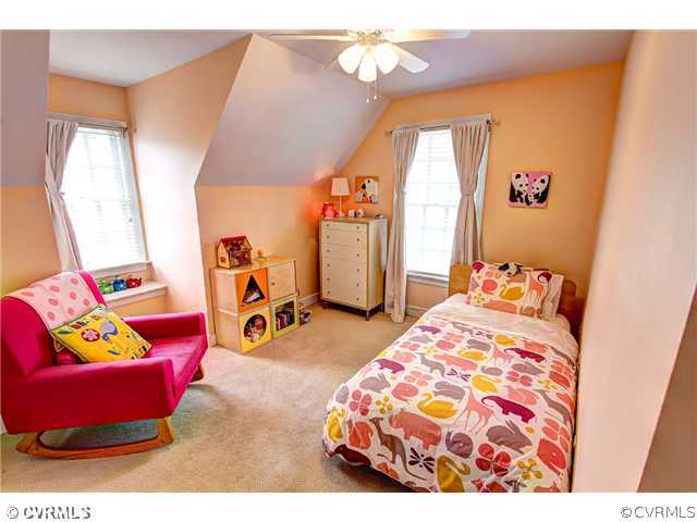 339 Lexington Road Richmond, VA 23226 - Photo 15 of 19 Bedroom - One of three bedrooms located on the sec
