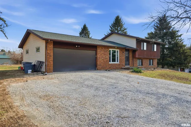 $217,000 | 6528 South Navajo Drive, Bartonville, IL 61607