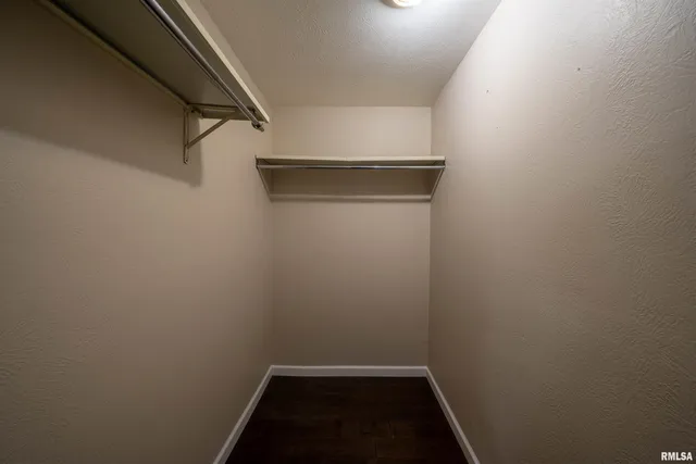 $225,000 | 6528 South Navajo Drive, Bartonville, IL 61607