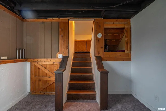 $225,000 | 6528 South Navajo Drive, Bartonville, IL 61607