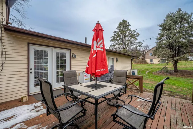 $225,000 | 6528 South Navajo Drive, Bartonville, IL 61607