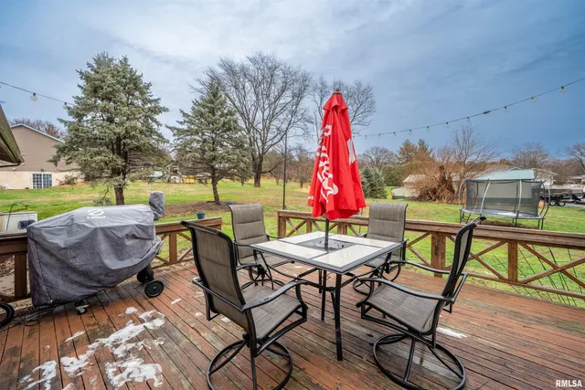 $225,000 | 6528 South Navajo Drive, Bartonville, IL 61607