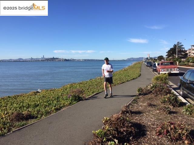 Watergate Emeryville, CA 94608 - Photo 18 of 18 a view of a lake with a terrace