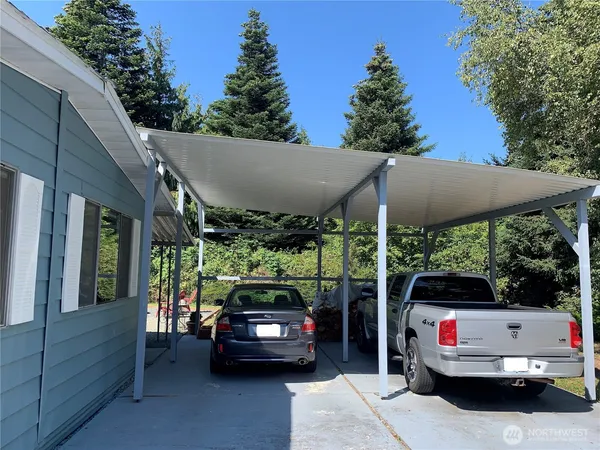 $1,950 | 121 Ivy Lane, Port Angeles, WA 98362