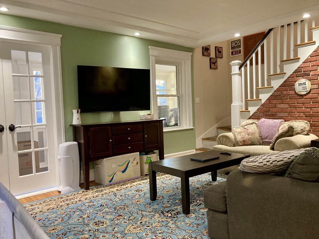 23 Alpha Road Holden, MA 01520 - Photo 3 of 20 Gallery Image 3