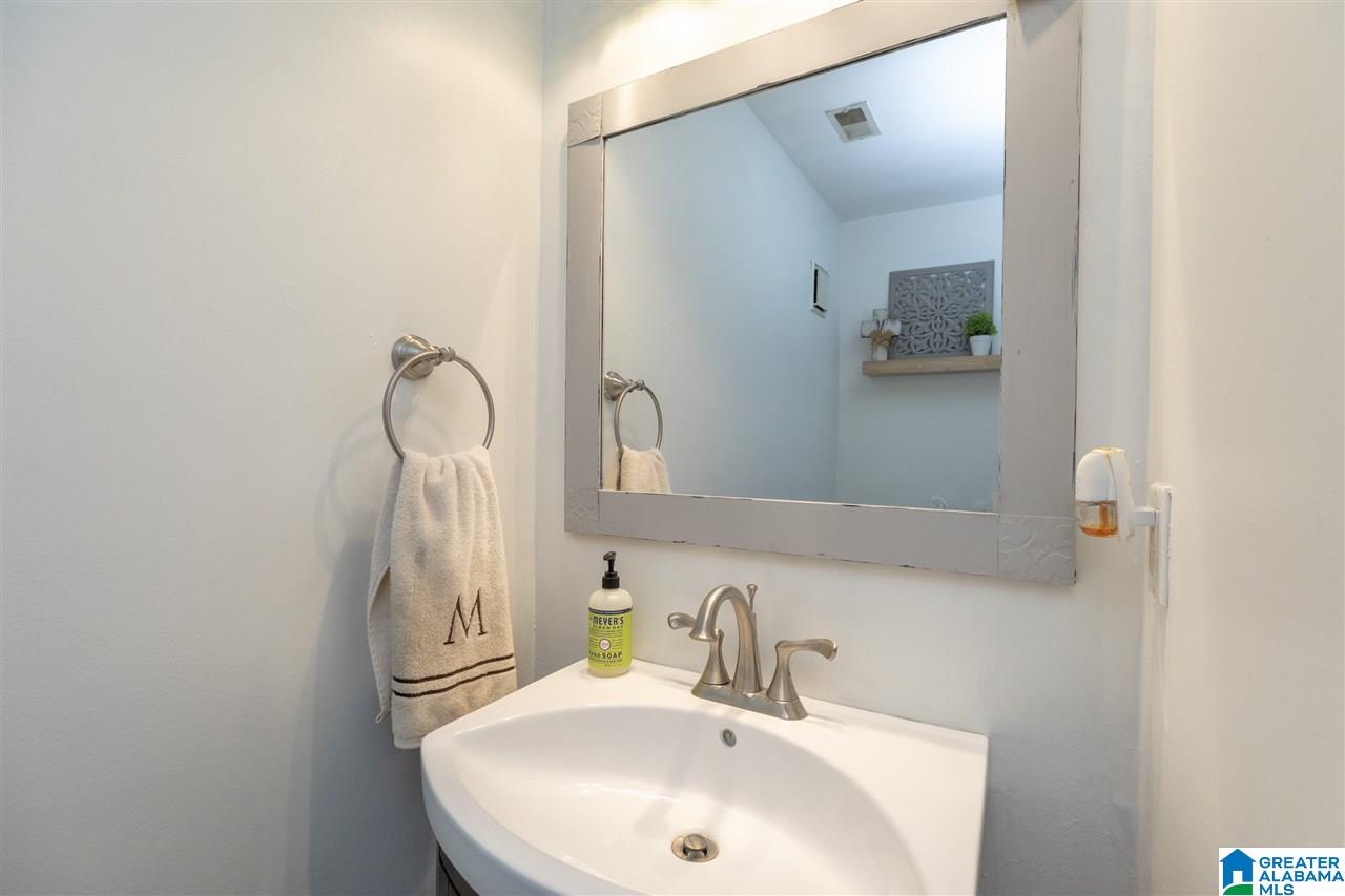 6091 Eagle Point Circle Birmingham, AL 35242 - Photo 12 of 50