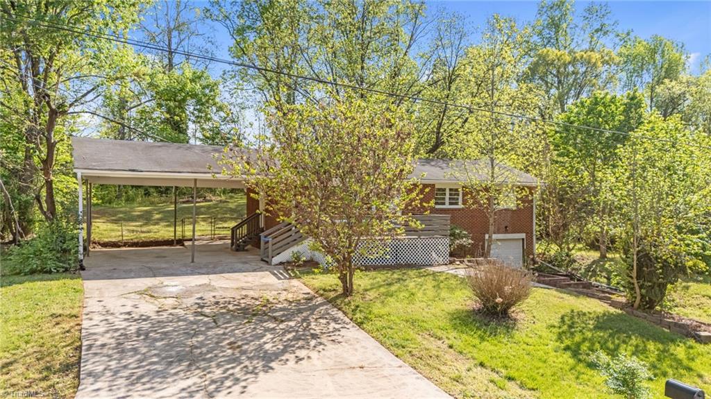 502 Abbie Avenue High Point, NC 27263 - Photo 3 of 30