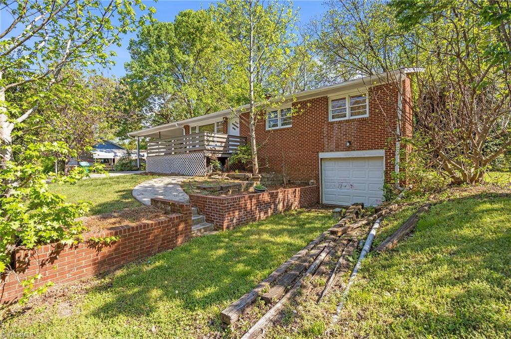 502 Abbie Avenue High Point, NC 27263 - Photo 4 of 30