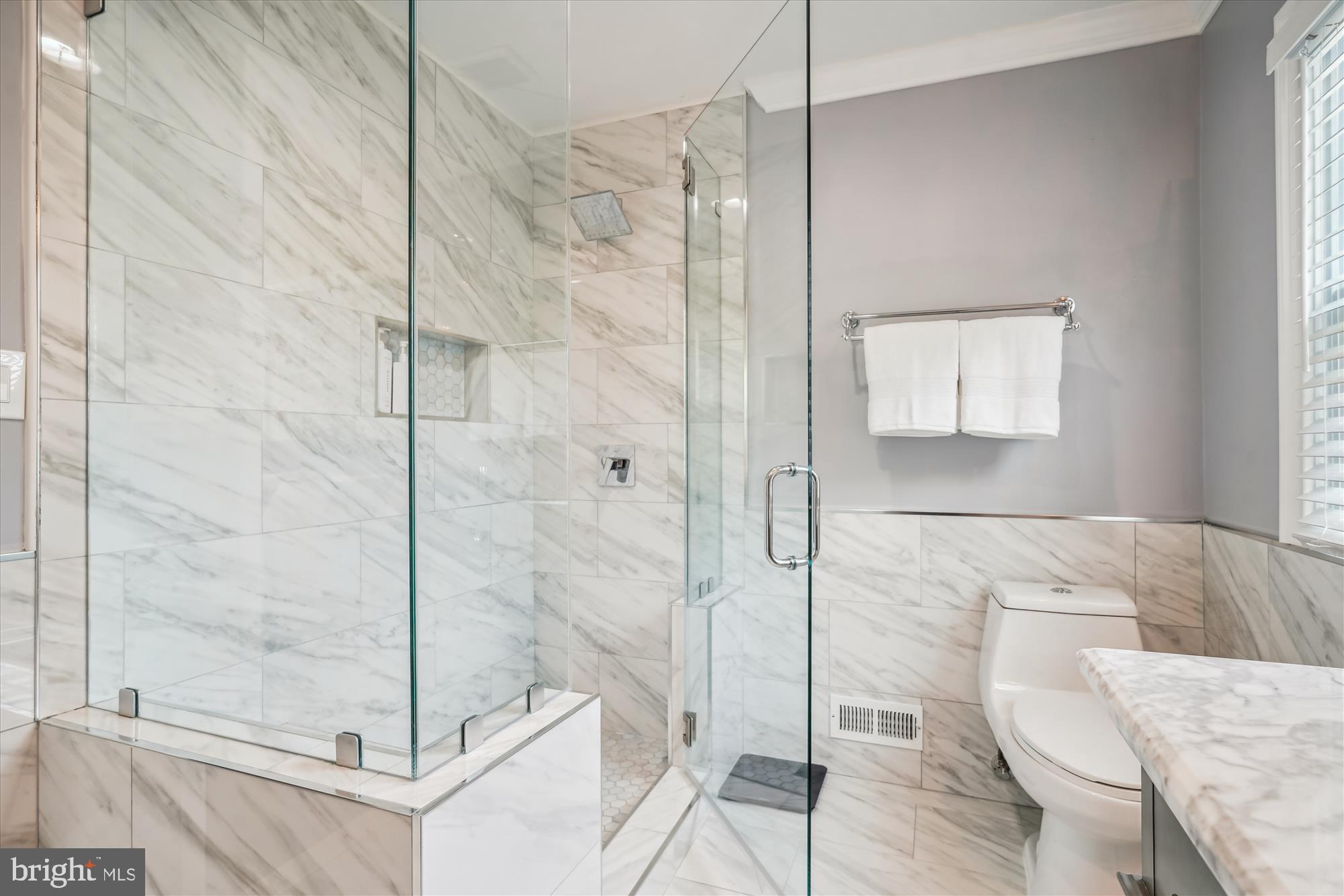 5308 Crown Point Road Burke, VA 22015 - Photo 38 of 75 Primary bath