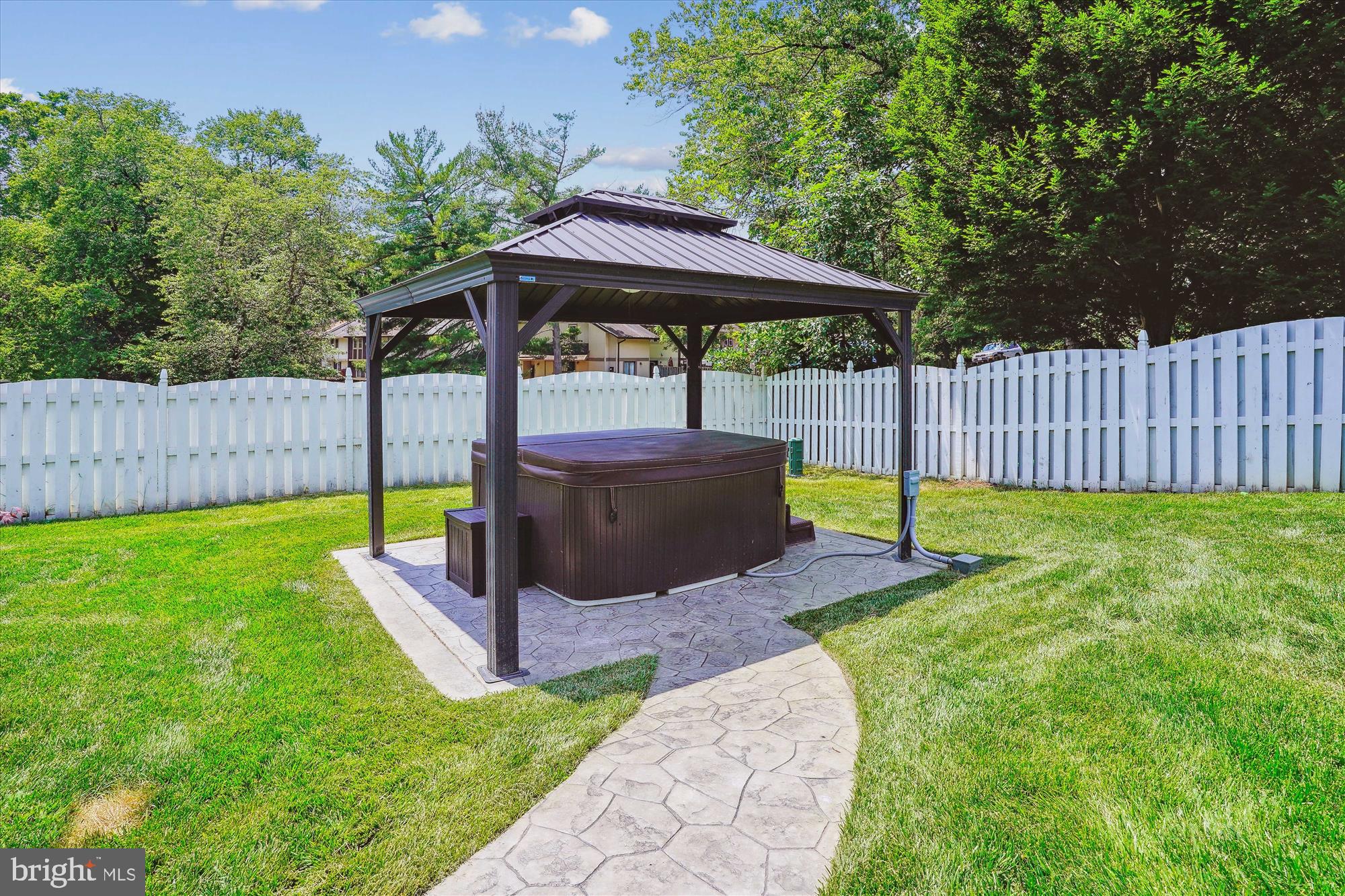 5308 Crown Point Road Burke, VA 22015 - Photo 67 of 75 A perfect retreat!