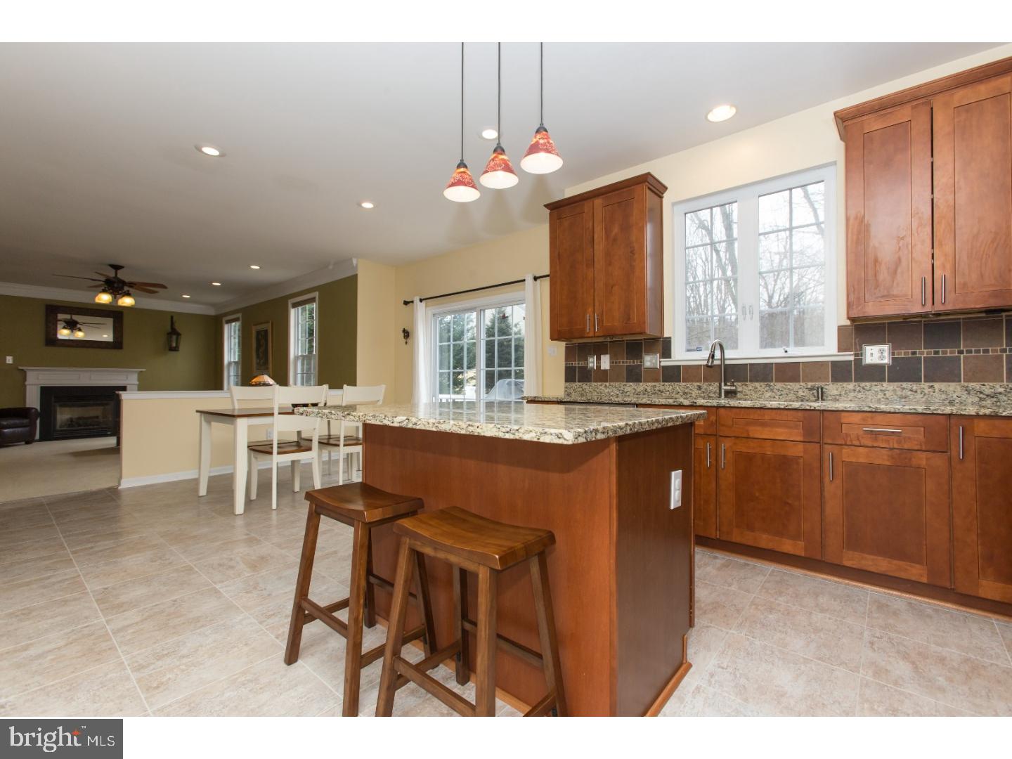1052 Woodruff Road Coatesville, PA 19320 - Photo 9 of 25 Gallery Image 9