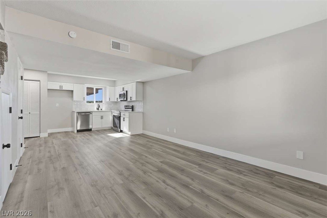 3517 Rio Robles Drive, Unit D North Las Vegas, NV 89030 - Photo 8 of 35