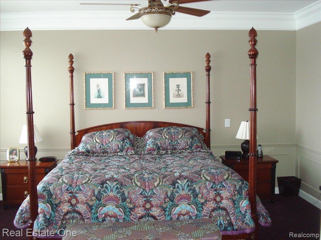 5210 Belmonte Drive, Unit 20 Rochester, MI 48306 - Photo 11 of 25 Master suite