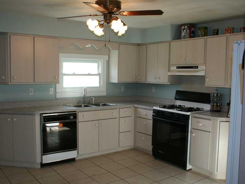 536 Friel Road Economy, PA 15005 - Photo 2 of 14 Kitchen. Large open kitchen.
