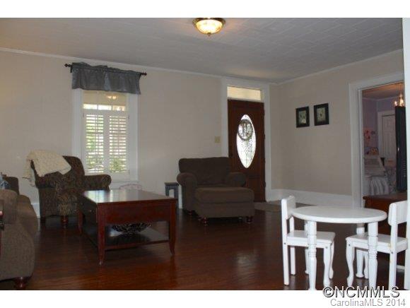 149 Pine Street Rutherfordton, NC 28139 - Photo 3 of 16