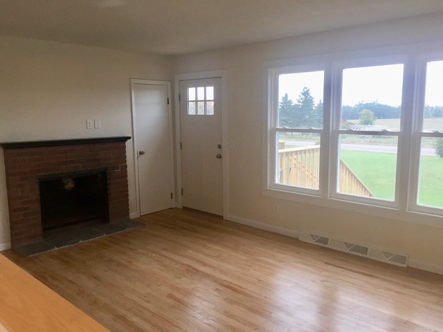 135 Ferry Road South Hero, VT 05486 - Photo 10 of 40 Gallery Image 10