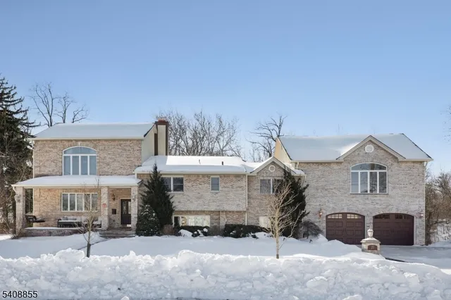 $1,725,000 | 21 Sandra Circle, Westfield, NJ 07090