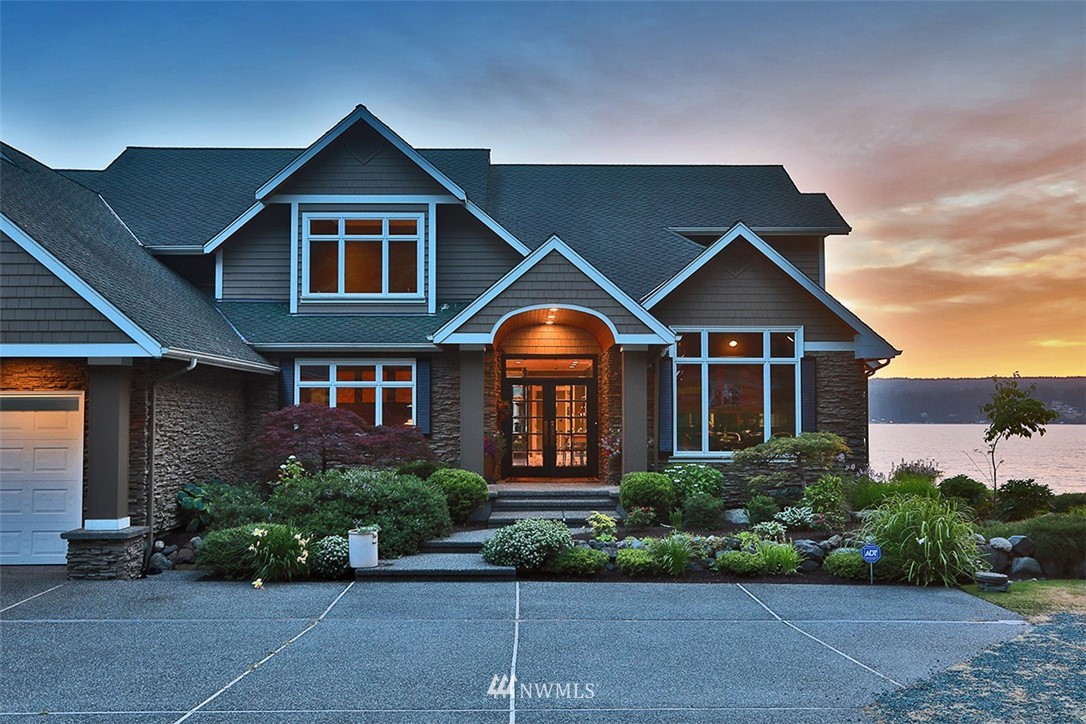 4486 East Harbor Road Freeland, WA 98249 - Photo 2 of 40