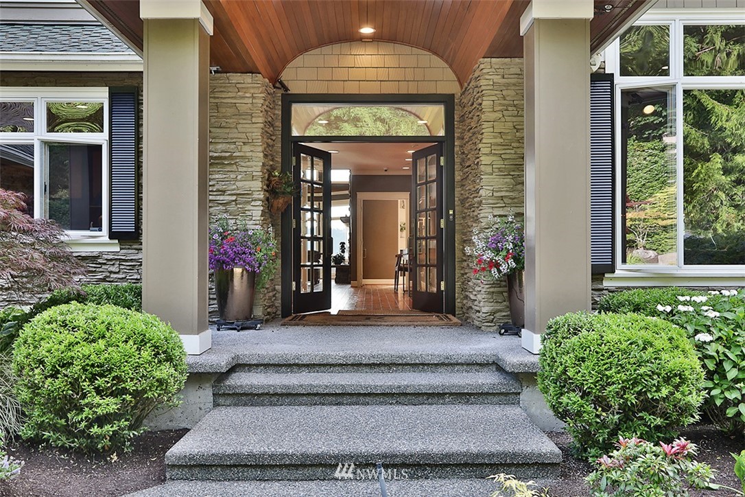 4486 East Harbor Road Freeland, WA 98249 - Photo 12 of 40