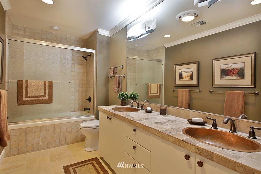 4486 East Harbor Road Freeland, WA 98249 - Photo 32 of 40