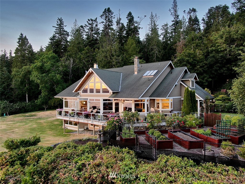 4486 East Harbor Road Freeland, WA 98249 - Photo 6 of 40