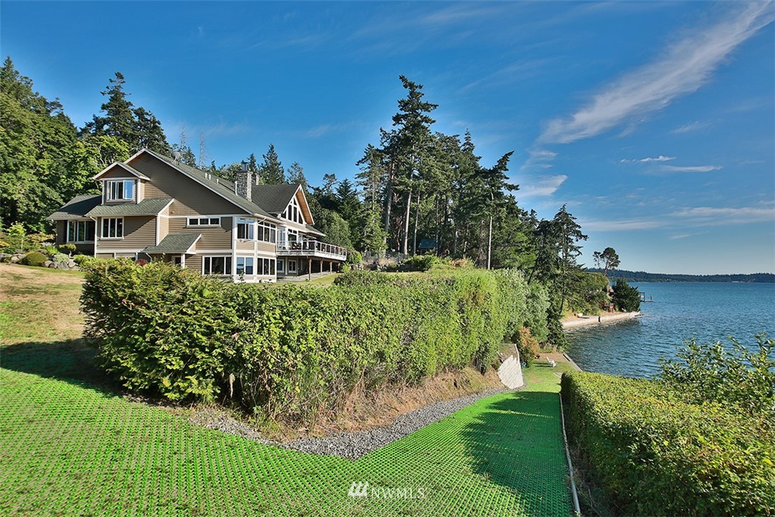 4486 East Harbor Road Freeland, WA 98249 - Photo 8 of 40