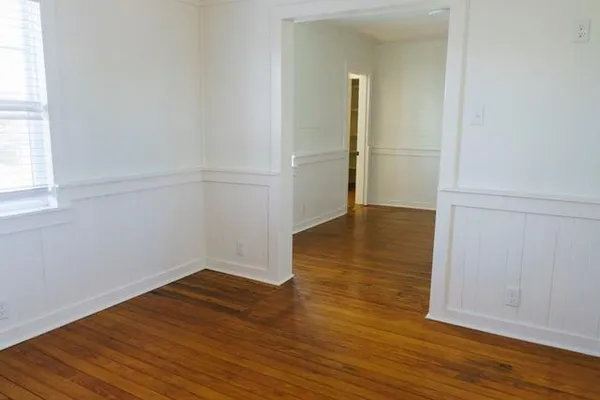 $2,475 | 806 Main Street, Madisonville, LA 70447