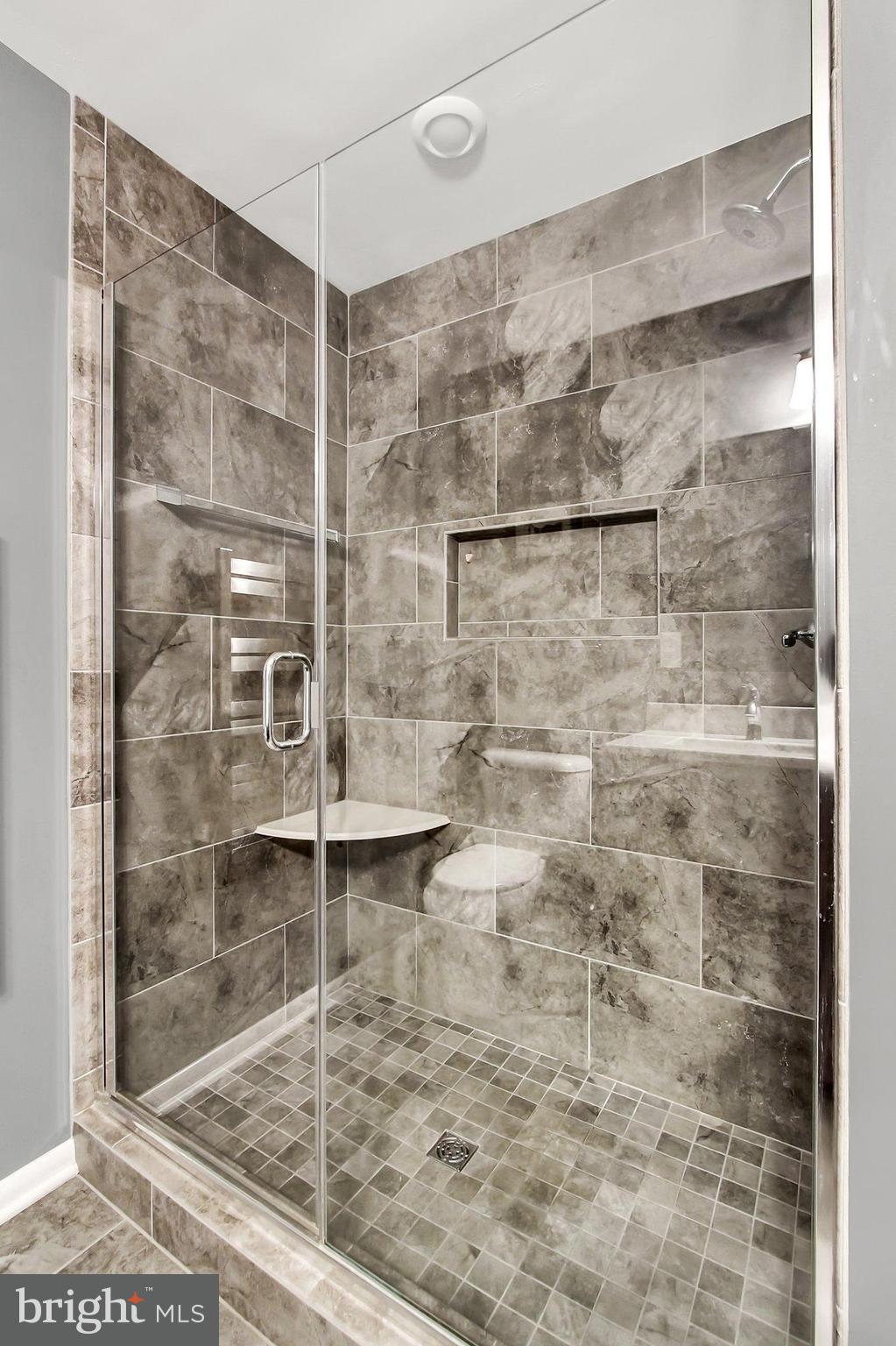 1493 Bee Tree Road York, PA 17403 - Photo 14 of 28 Gallery Image 14