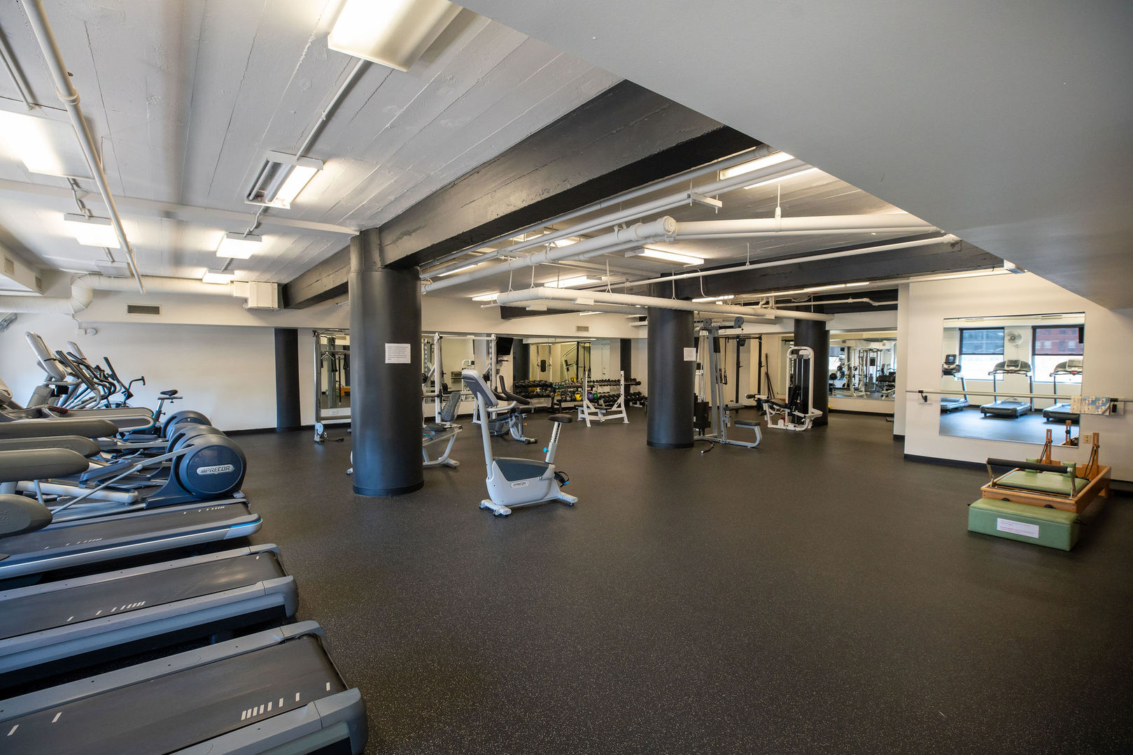 165 North Canal Street, Unit 903 Chicago, IL 60606 - Photo 18 of 19