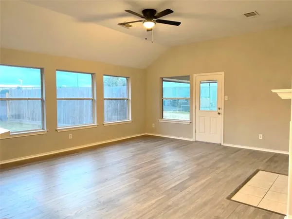 $1,995 | 12286 Noco Drive, Tomball, TX 77375