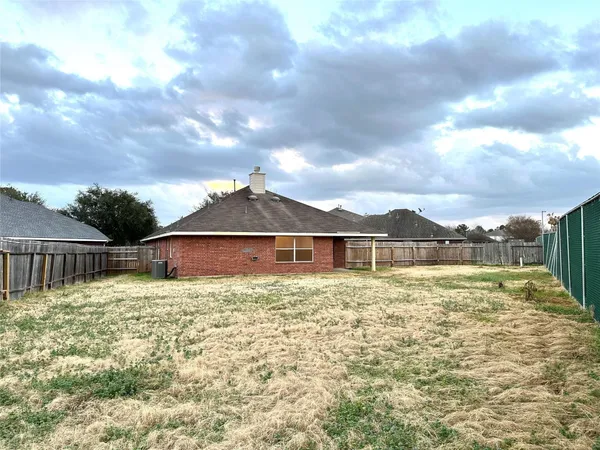 $1,995 | 12286 Noco Drive, Tomball, TX 77375