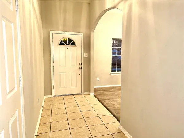 $1,995 | 12286 Noco Drive, Tomball, TX 77375