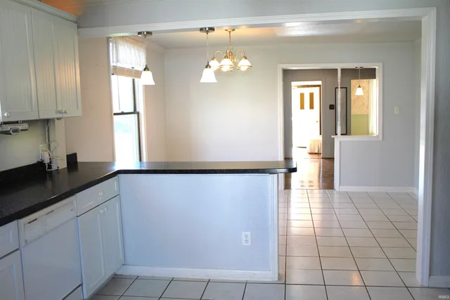 $149,900 | 214 West Race Street, Portland, IN 47371